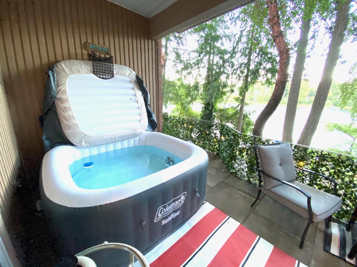 Willow Suite - Lakeside Retreat 빅토리아 외부 사진